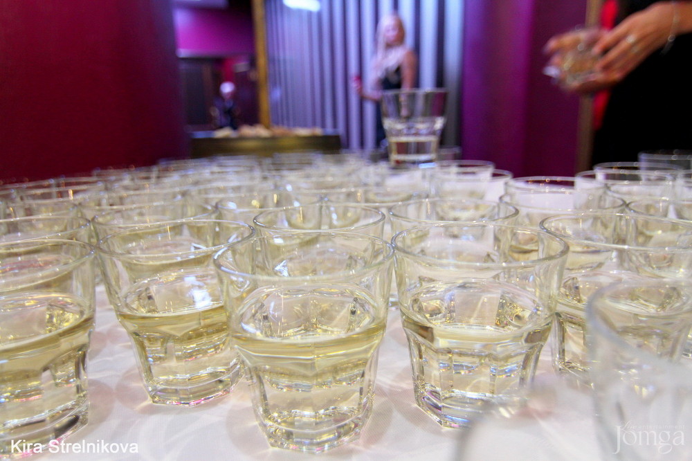 Фотография с Первый день открытия диско-бара "Барбарис"!!! в Барбарис