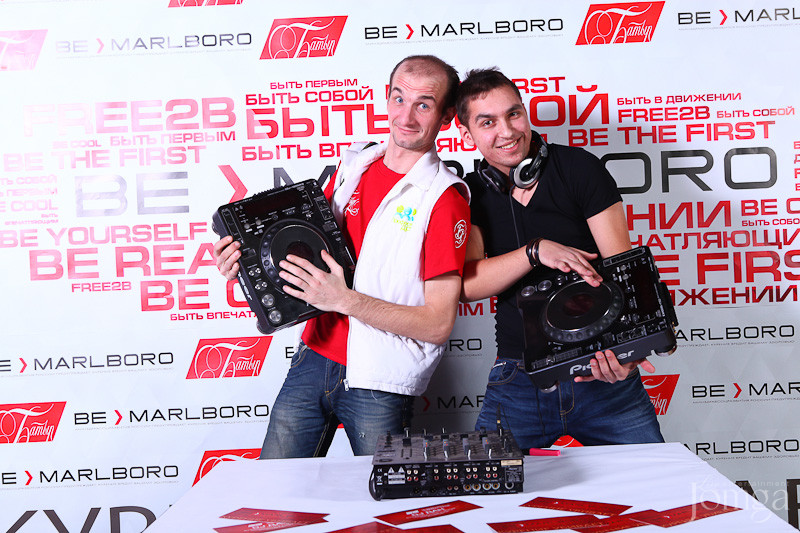 Фотография с DJ Дан в Батыр