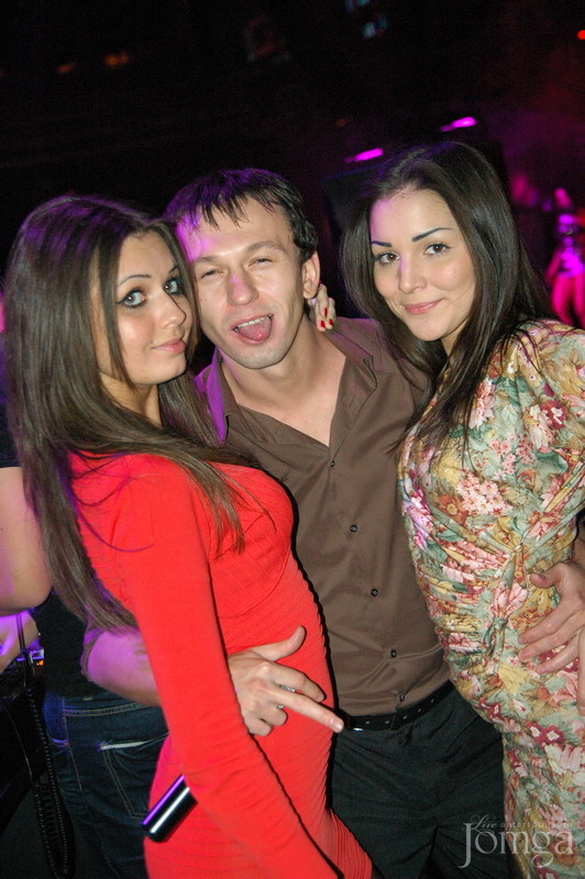 Фотография с DJ Дан в Батыр