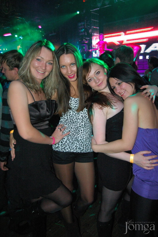 Фотография с DJ Дан в Батыр