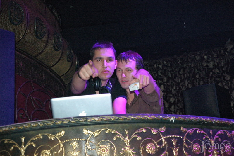 Фотография с DJ Дан в Батыр