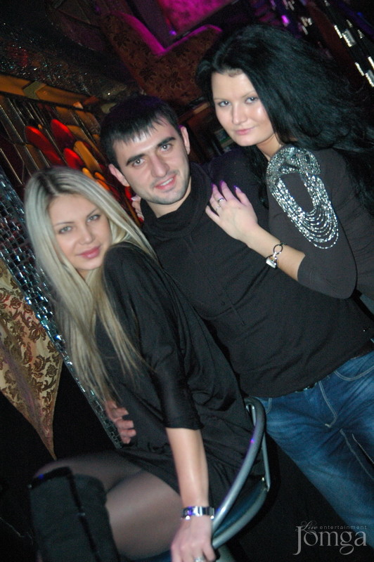 Фотография с DJ Дан в Батыр