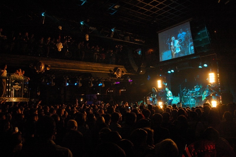 Фотография с Концерт группы Звери в Батыр