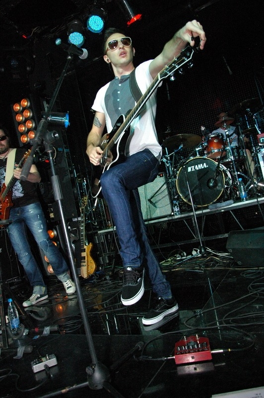 Фотография с Концерт группы Звери в Батыр