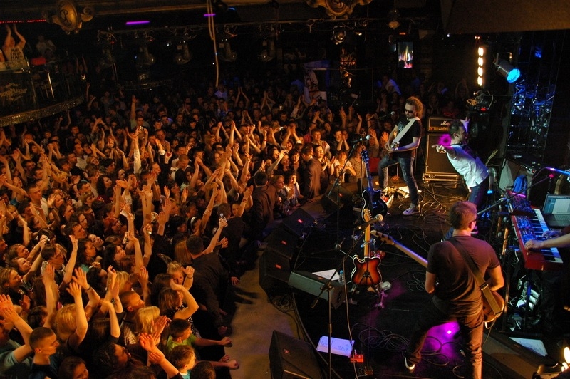 Фотография с Концерт группы Звери в Батыр