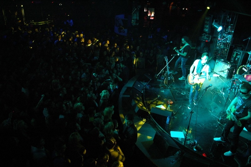 Фотография с Концерт группы Звери в Батыр