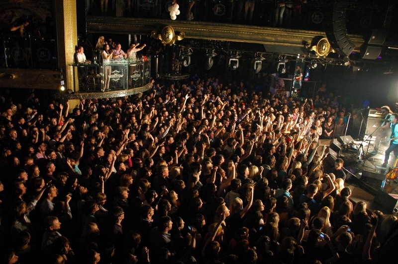 Фотография с Концерт группы Звери в Батыр