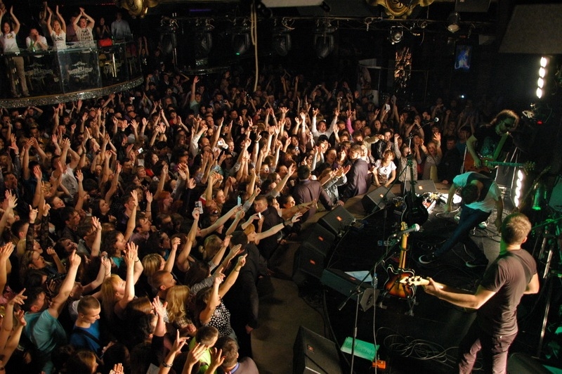 Фотография с Концерт группы Звери в Батыр