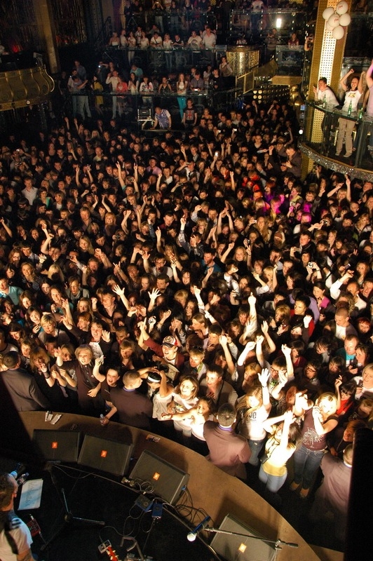 Фотография с Концерт группы Звери в Батыр