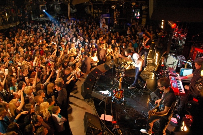 Фотография с Концерт группы Звери в Батыр