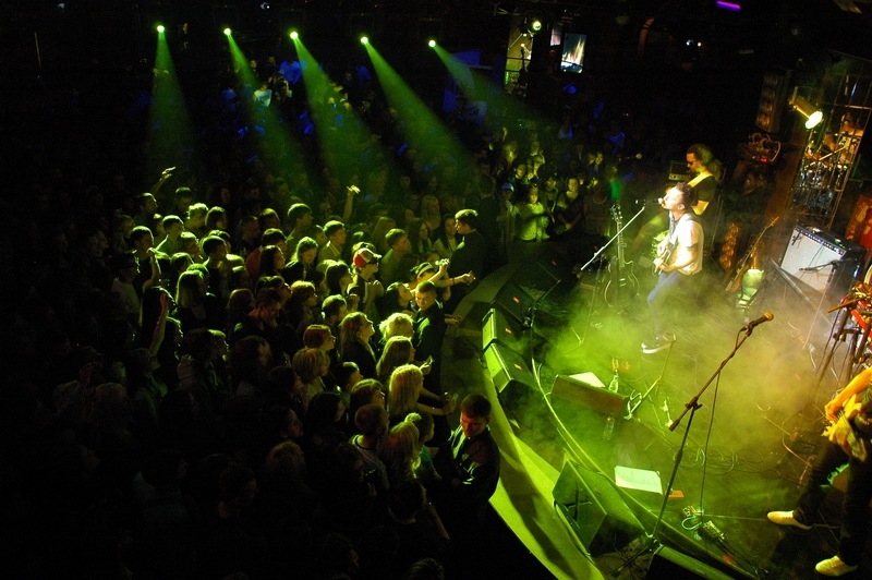 Фотография с Концерт группы Звери в Батыр