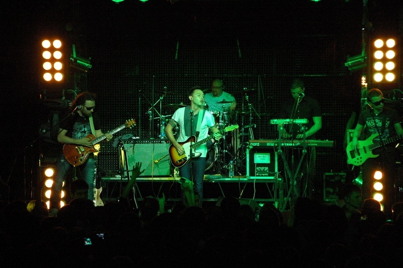 Фотография с Концерт группы Звери в Батыр