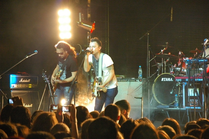 Фотография с Концерт группы Звери в Батыр