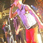 Quest Pistols фото 87