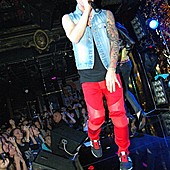 Quest Pistols фото 60