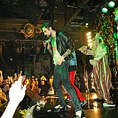 Quest Pistols фото 39