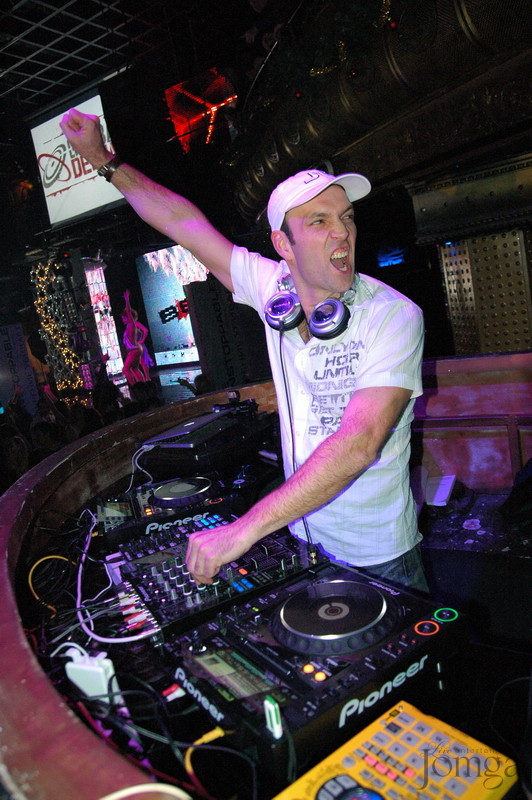 Фотография с ЛЮБОВЬ ВНЕ ВРЕМЕНИ в Батыр