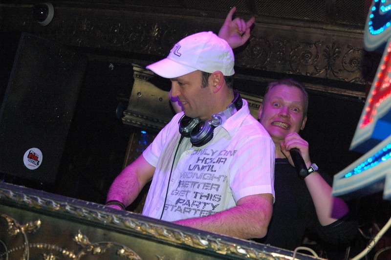 Фотография с ЛЮБОВЬ ВНЕ ВРЕМЕНИ в Батыр