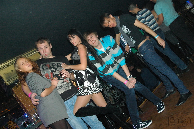 Фотография с ЛЮБОВЬ ВНЕ ВРЕМЕНИ в Батыр