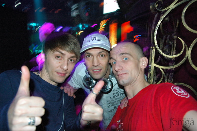 Фотография с ЛЮБОВЬ ВНЕ ВРЕМЕНИ в Батыр