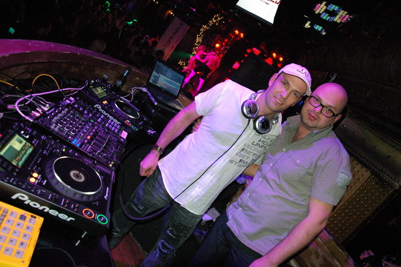 Фотография с ЛЮБОВЬ ВНЕ ВРЕМЕНИ в Батыр