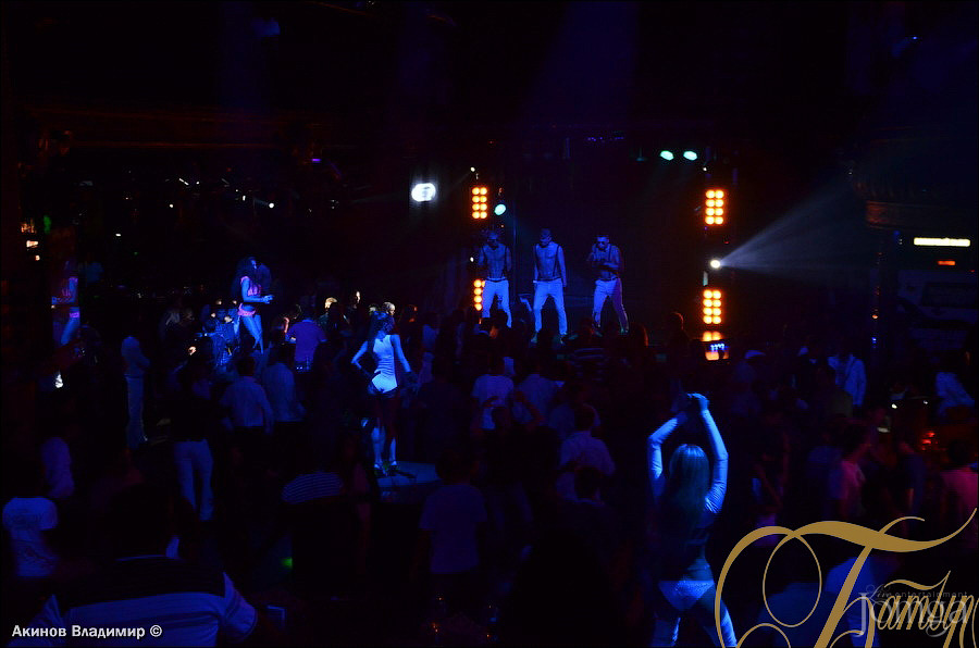 Фотография с МЫ ЗНАЕМ, ЧТО ВЫ ДЕЛАЛИ ЭТИМ ЛЕТОМ! в Батыр