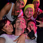 МЫ ЗНАЕМ, ЧТО ВЫ ДЕЛАЛИ ЭТИМ ЛЕТОМ! фото 118