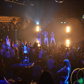 МЫ ЗНАЕМ, ЧТО ВЫ ДЕЛАЛИ ЭТИМ ЛЕТОМ! фото 92