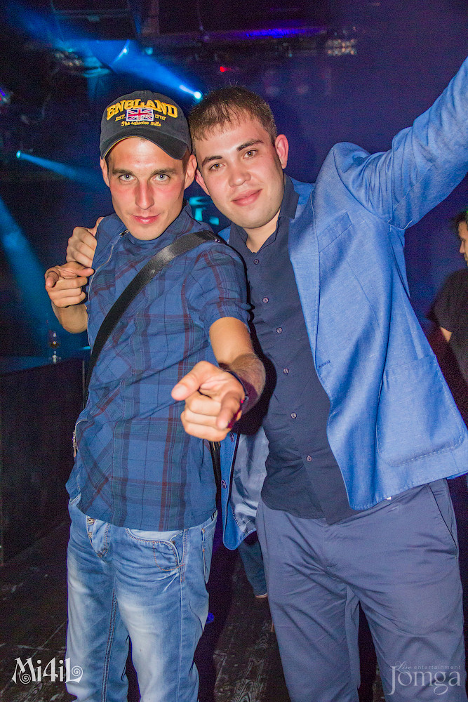 Фотография с ТВОЙ ГОРОД НЕ СПИТ  в Батыр