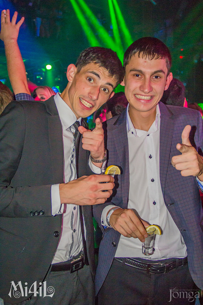 Фотография с ТВОЙ ГОРОД НЕ СПИТ  в Батыр