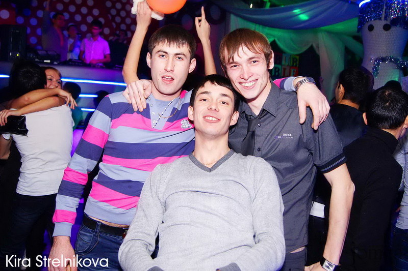 Фотография с Один год проекту "CANDY SHOP"! СПЕЦ. ГОСТЬ — DJ HАM (г. Казань) в Пятерочка