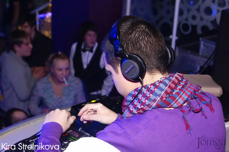 Фотография с Один год проекту "CANDY SHOP"! СПЕЦ. ГОСТЬ — DJ HАM (г. Казань) в Пятерочка