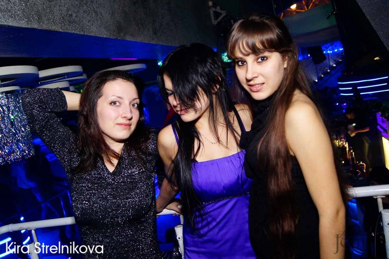 Фотография с Один год проекту "CANDY SHOP"! СПЕЦ. ГОСТЬ — DJ HАM (г. Казань) в Пятерочка