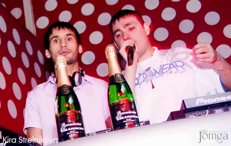 Фотография с Один год проекту "CANDY SHOP"! СПЕЦ. ГОСТЬ — DJ HАM (г. Казань) в Пятерочка