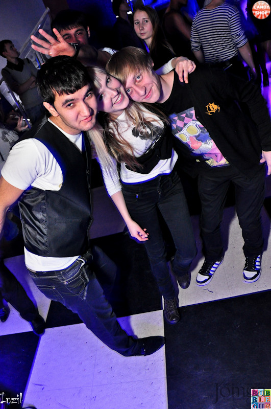 Фотография с Один год проекту "CANDY SHOP"! СПЕЦ. ГОСТЬ — DJ HАM (г. Казань) в Пятерочка