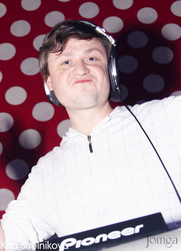 Фотография с DJ ПИОНЕР г. КАЗАНЬ в Пятерочка