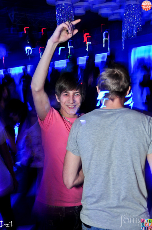 Фотография с R&B проект "Candy Shop" (DJ Range) в Пятерочка