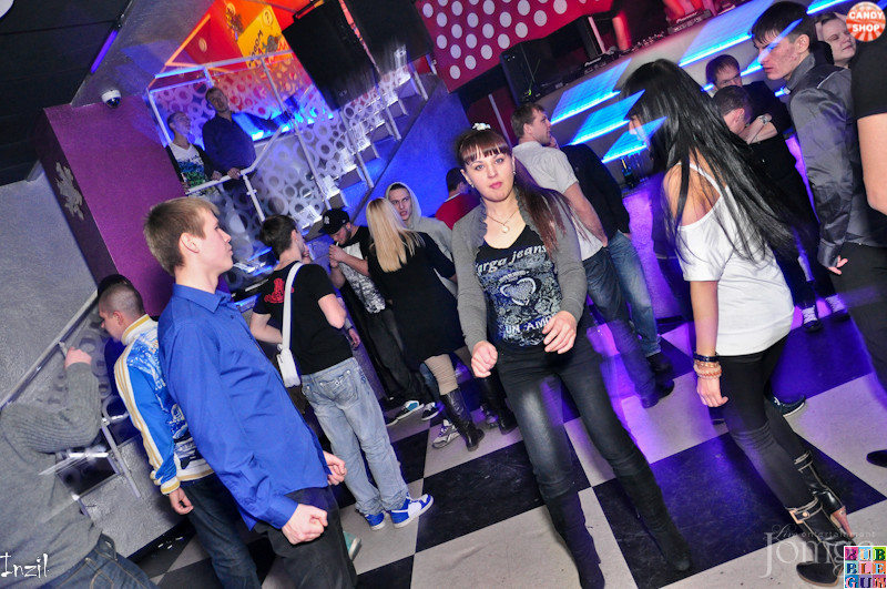 Фотография с R&B проект "Candy Shop" (DJ Range) в Пятерочка