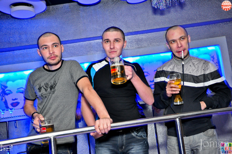 Фотография с R&B проект "Candy Shop" (DJ Range) в Пятерочка