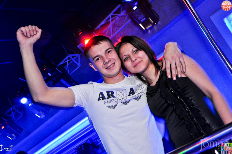 Фотография с R&B проект "Candy Shop" (DJ Range) в Пятерочка