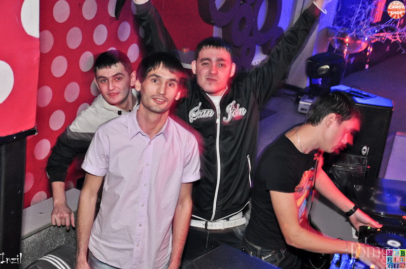 Фотография с R&B проект "Candy Shop" (DJ Range) в Пятерочка