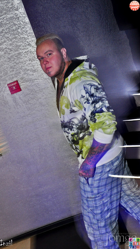 Фотография с R&B проект "Candy Shop" (DJ Range) в Пятерочка