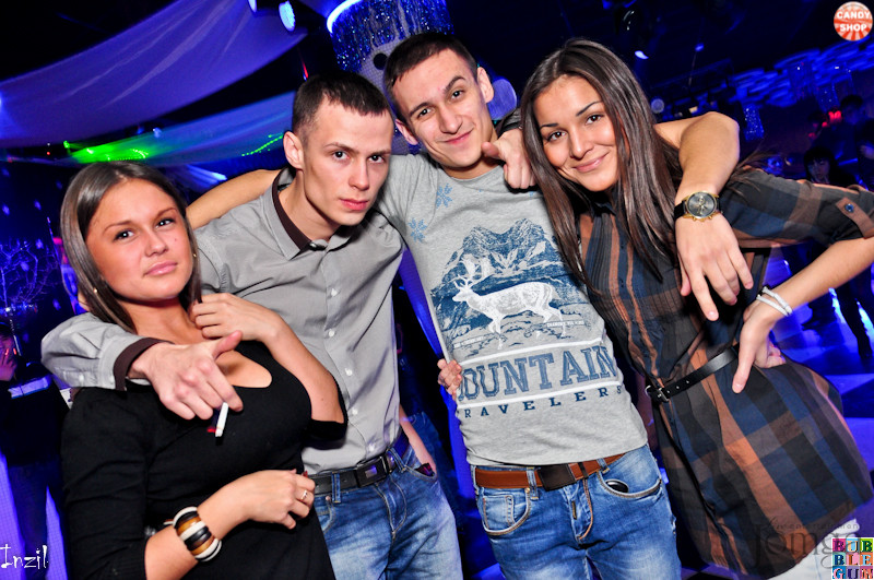 Фотография с R&B проект "Candy Shop" в Пятерочка