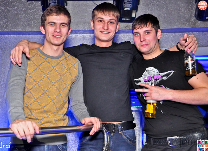 Фотография с R&B проект "Candy Shop" в Пятерочка