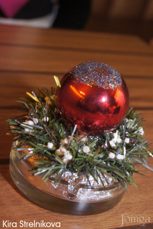 Фотография с "Red and Black" в Пятерочка