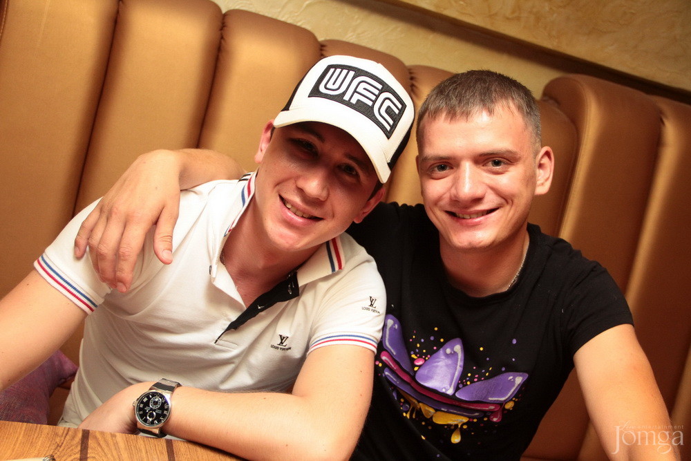 Фотография с PENTHOUSE в Пятерочка