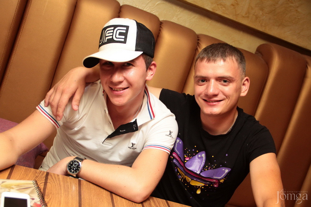 Фотография с PENTHOUSE в Пятерочка