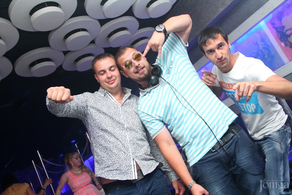 Фотография с ТВОЙ ВЫПУСКНОЙ БУБЛЬ ГУМ! в Пятерочка