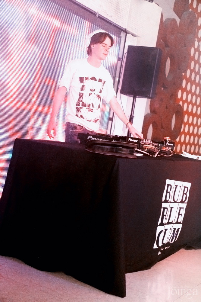 Фотография с ТВОЙ ВЫПУСКНОЙ БУБЛЬ ГУМ! в Пятерочка