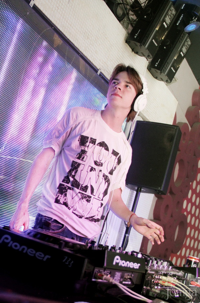 Фотография с ТВОЙ ВЫПУСКНОЙ БУБЛЬ ГУМ! в Пятерочка